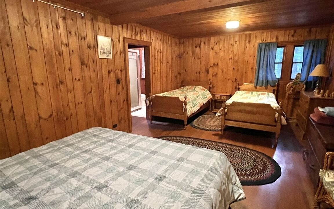 Photo of Bedroom in Sebago
