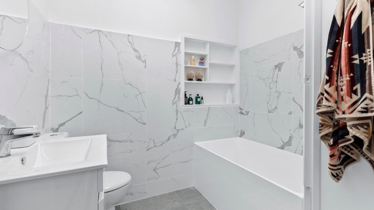 Photo of Bathroom in Avalon Beach