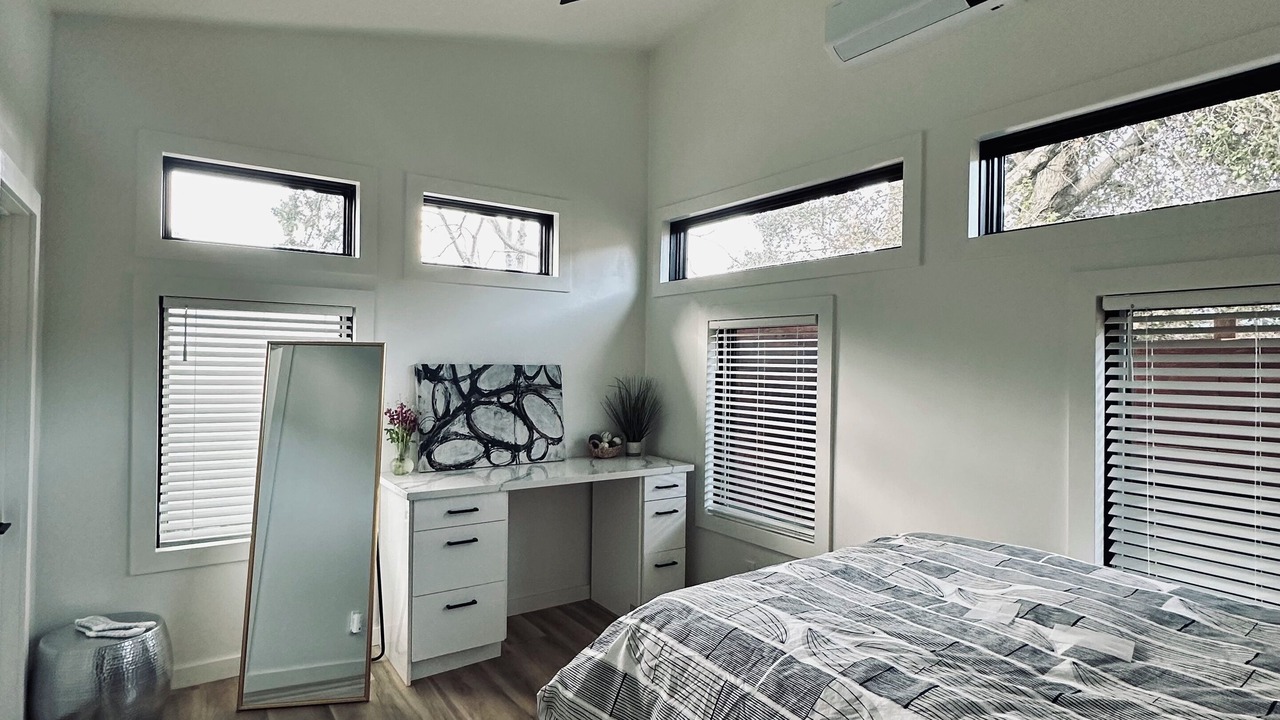 Photo of Bedroom in Pinole