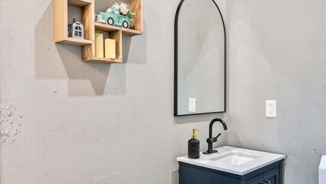 Photo of Bathroom in Pine Grove