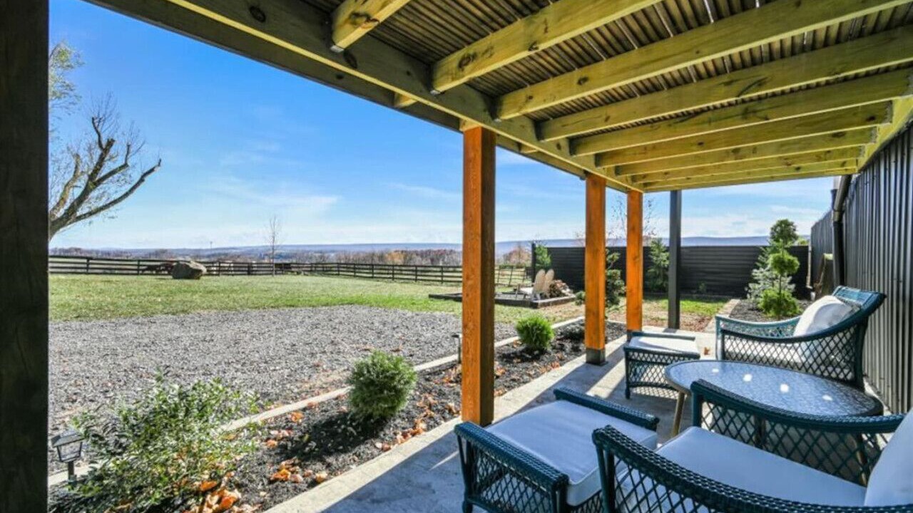 Photo of Patio Balcony in Pine Grove