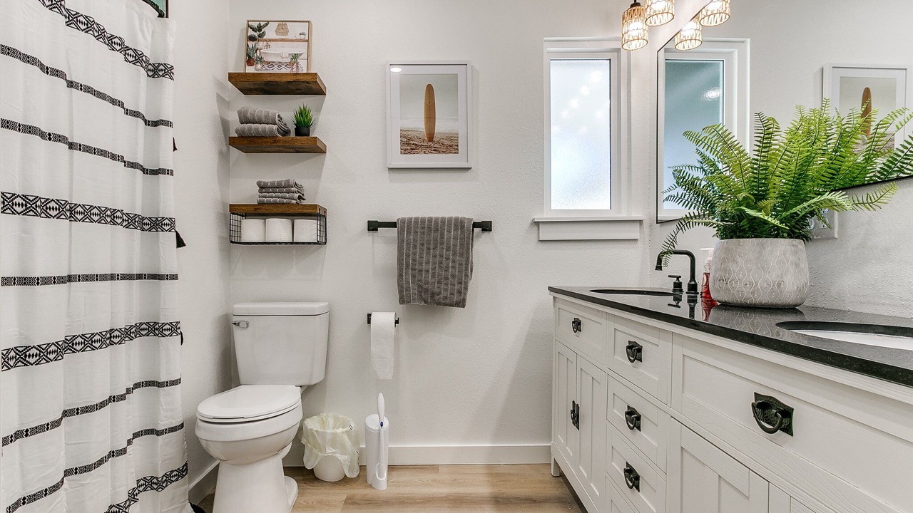 Photo of Bathroom in El Reno