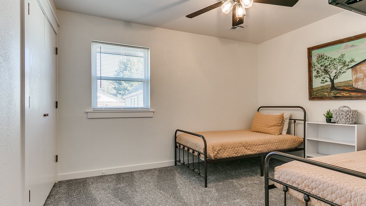 Photo of Bedroom in El Reno