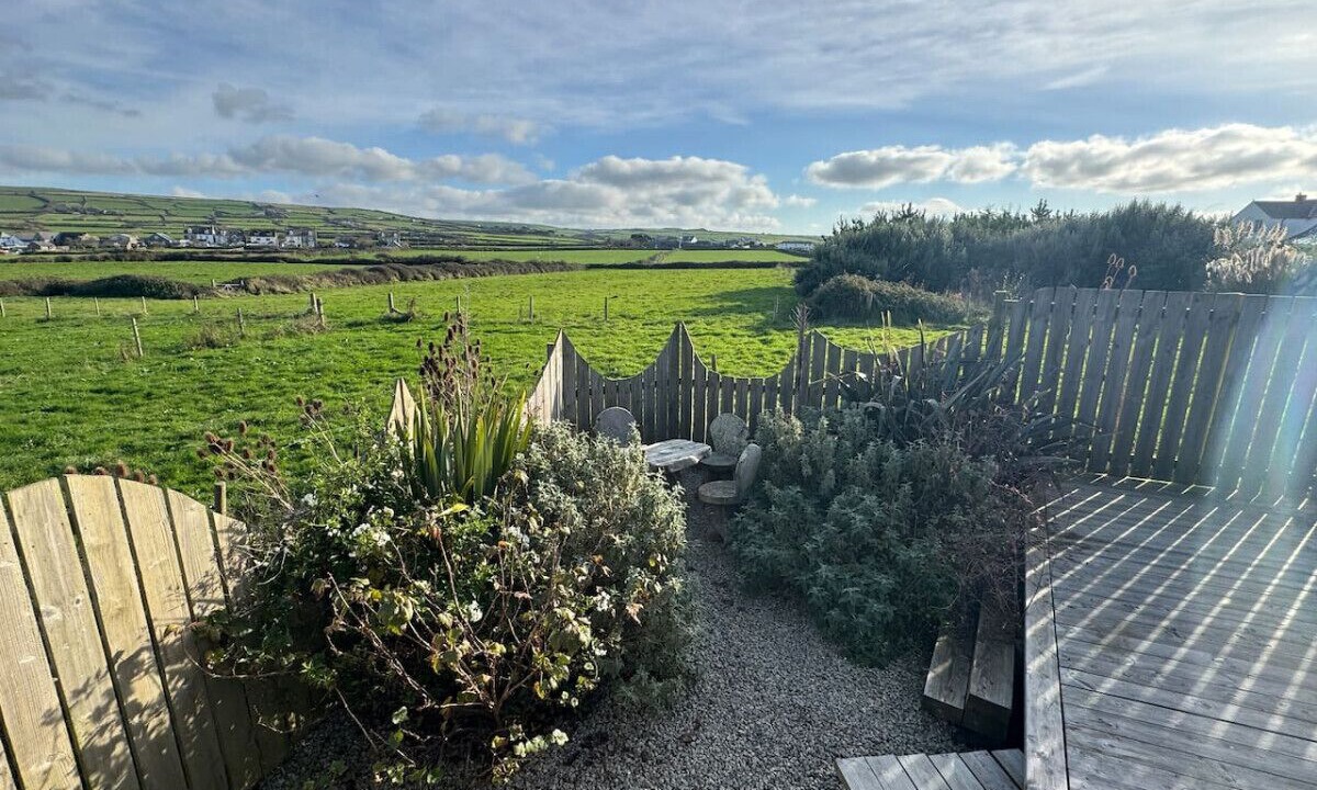 Photo of Patio Balcony in Tintagel