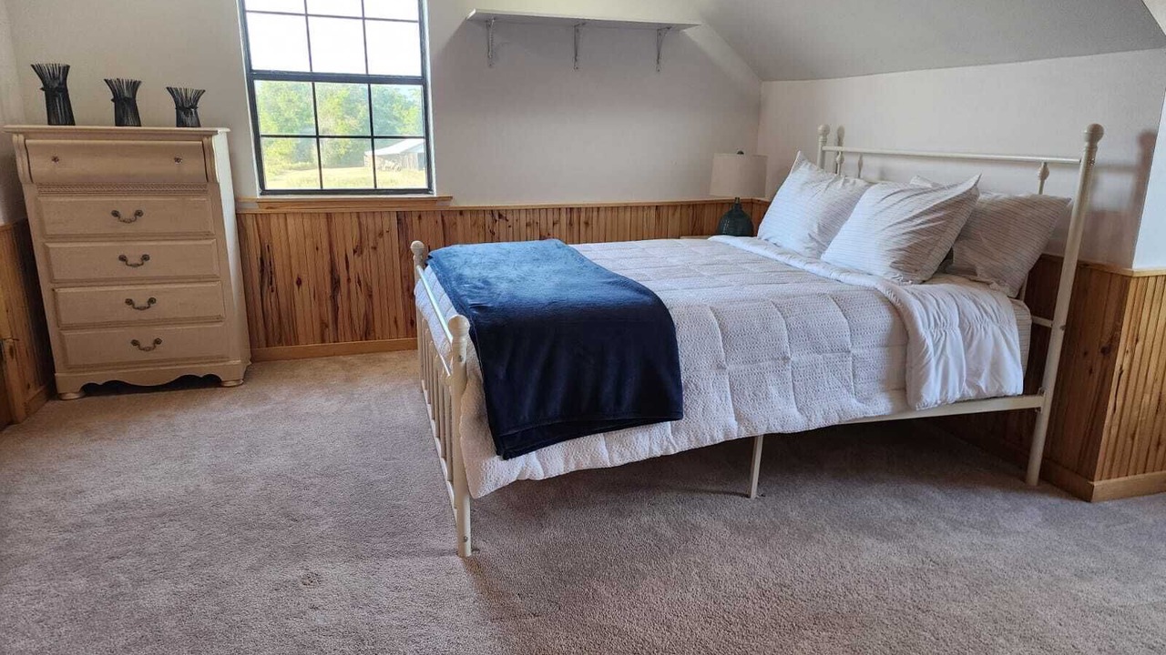 Photo of Bedroom in New Ulm