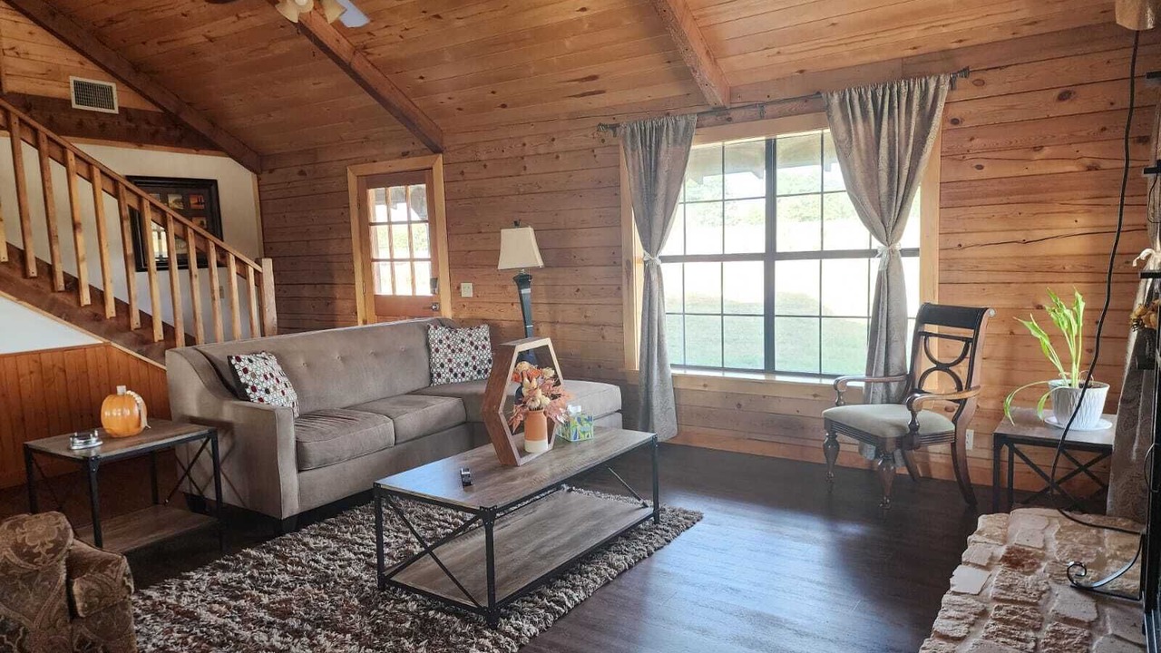 Photo of Livingroom in New Ulm