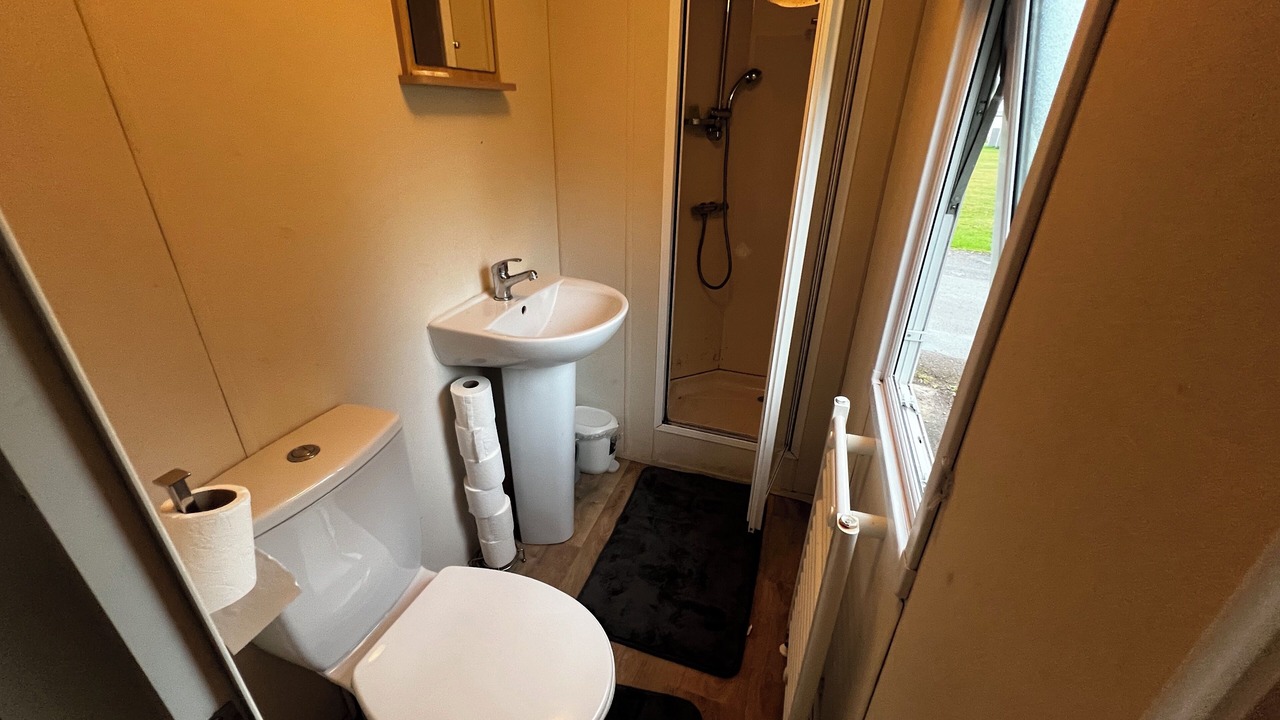 Photo of Bathroom in Great Billing