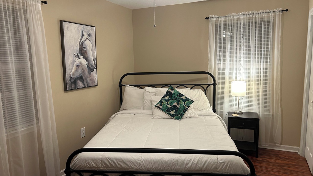 Photo of Bedroom in Collegedale
