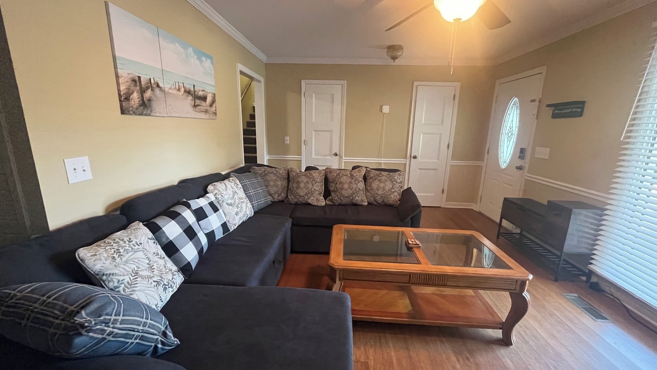 Photo of Livingroom in Dalton