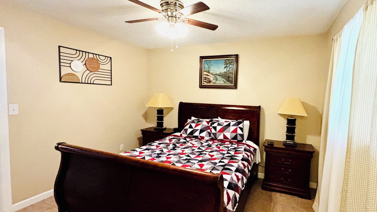 Photo of Bedroom in Springdale