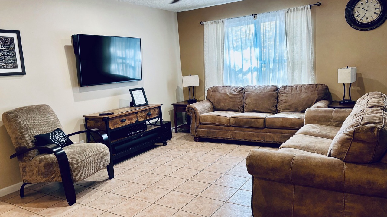 Photo of Livingroom in Springdale