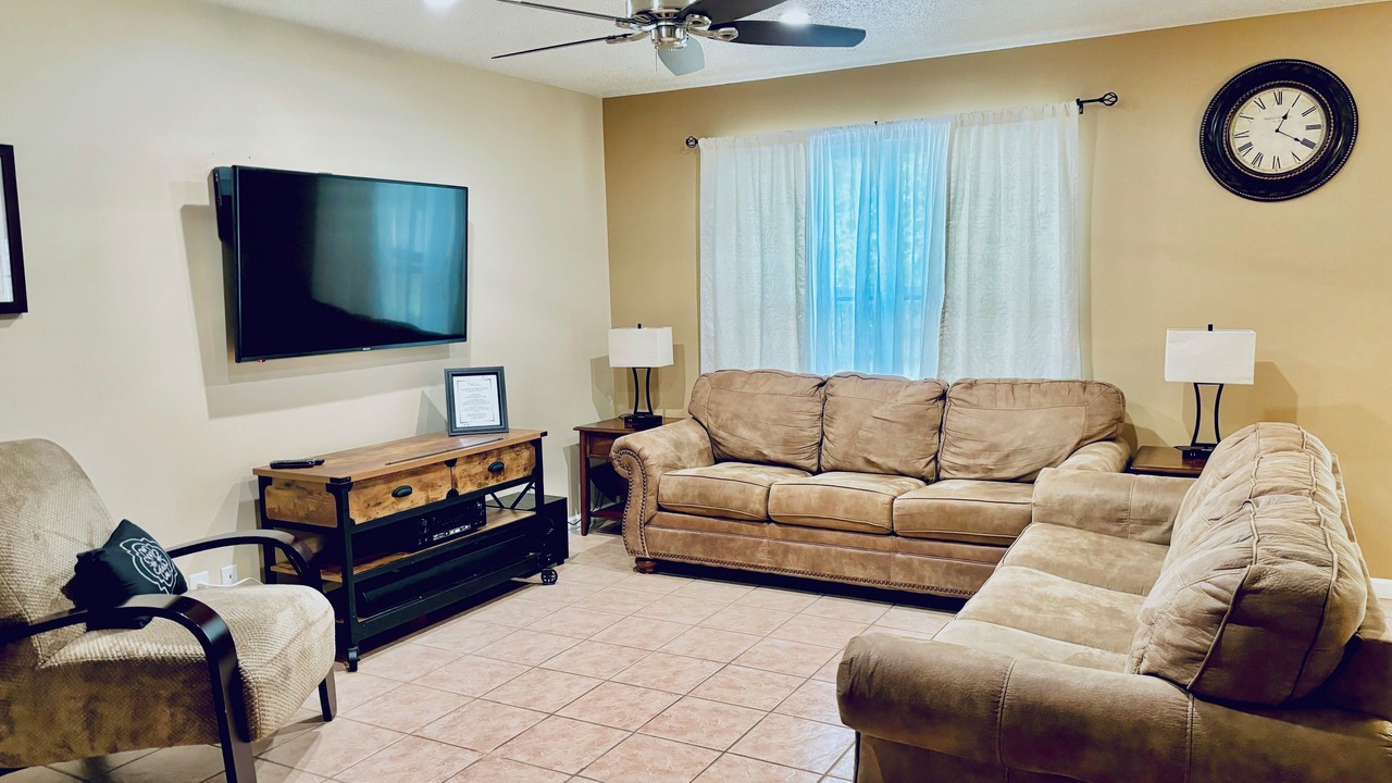 Photo of Livingroom in Springdale