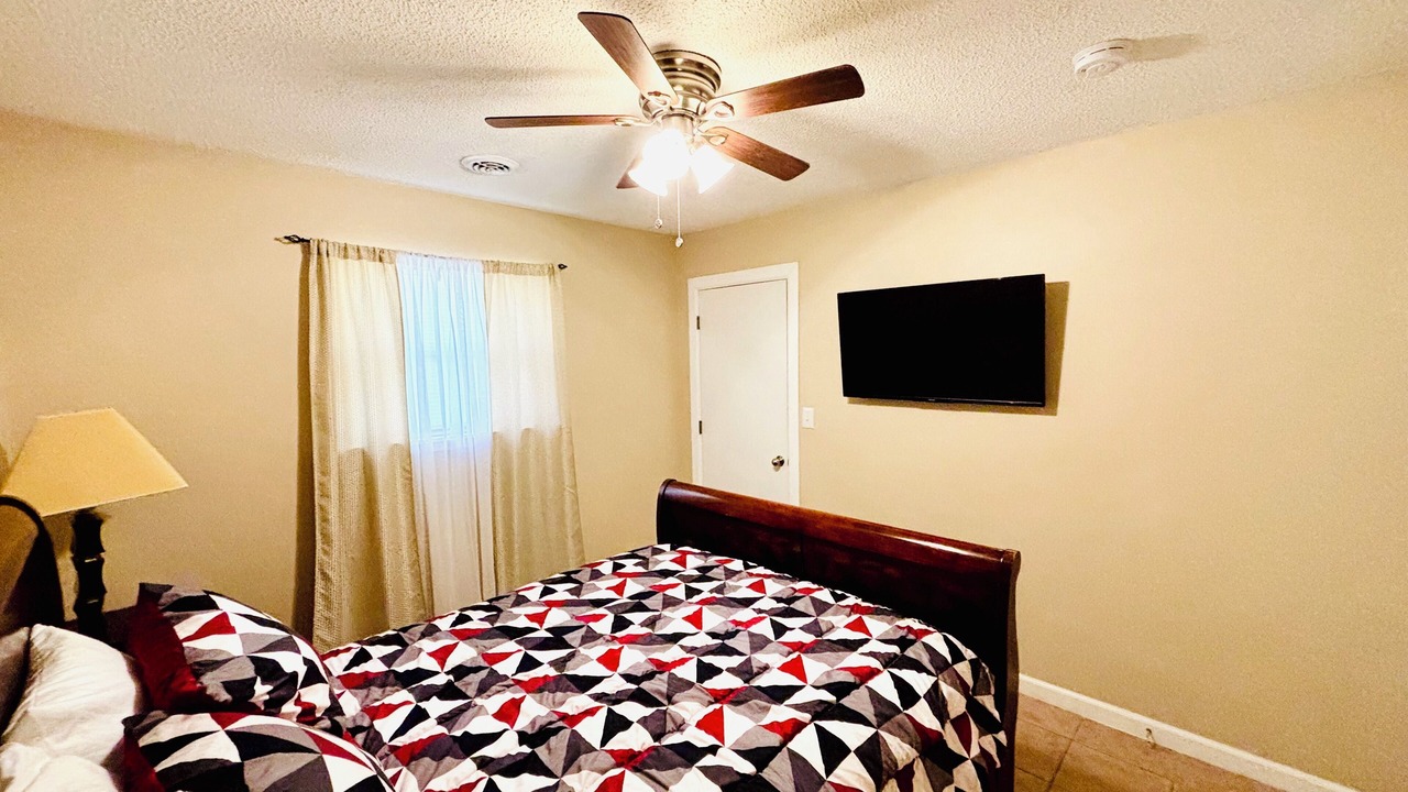 Photo of Bedroom in Springdale