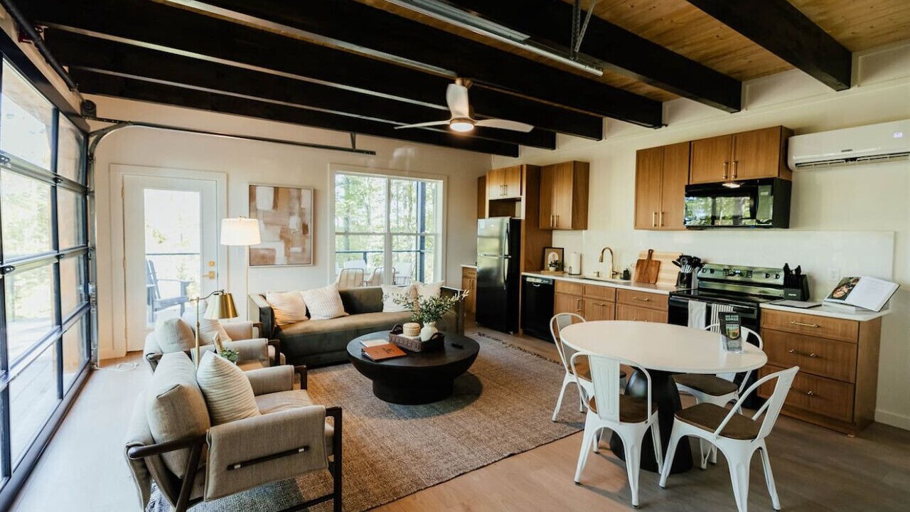 Photo of Livingroom in Campton