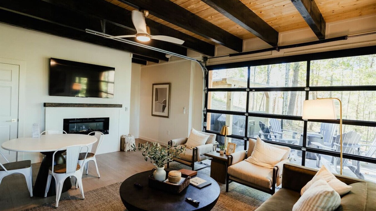 Photo of Livingroom in Campton