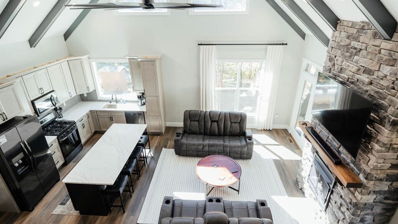 Photo of Livingroom in Campton