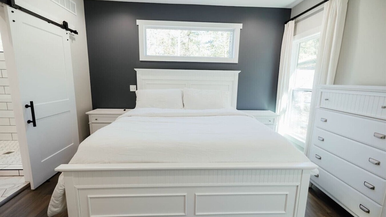 Photo of Bedroom in Campton