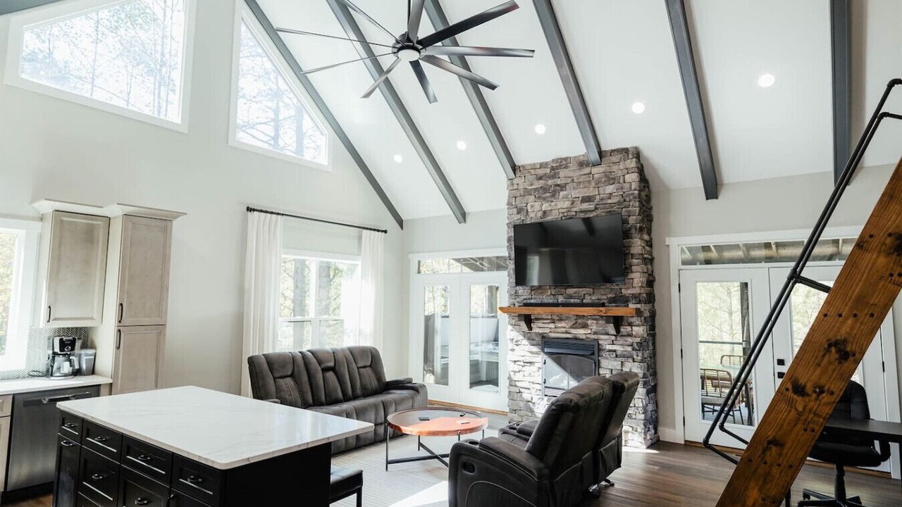 Photo of Livingroom in Campton
