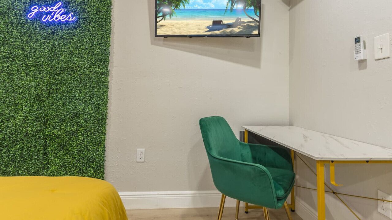 Photo of Bedroom in Northeast Orlando