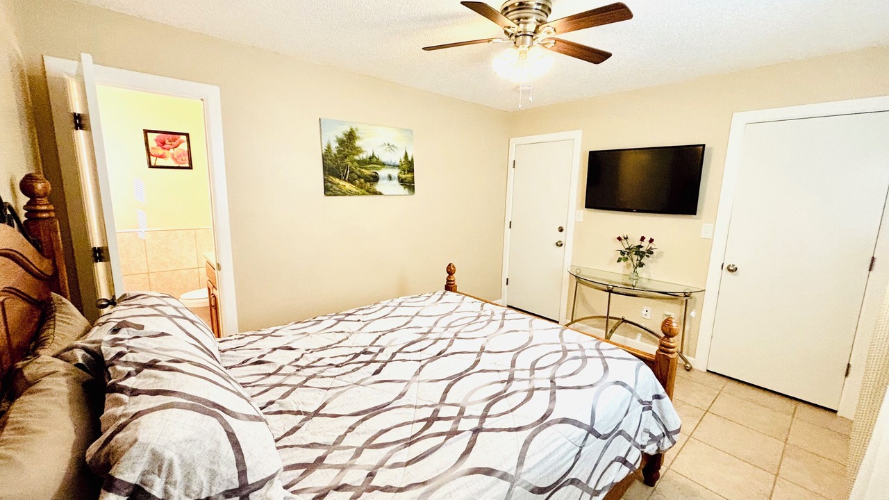 Photo of Bedroom in Johnson