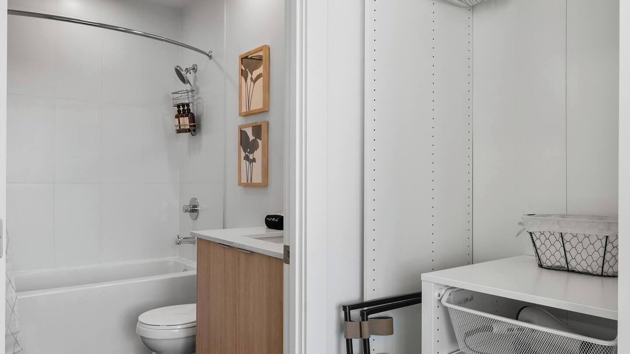 Photo of Bathroom in Connaught