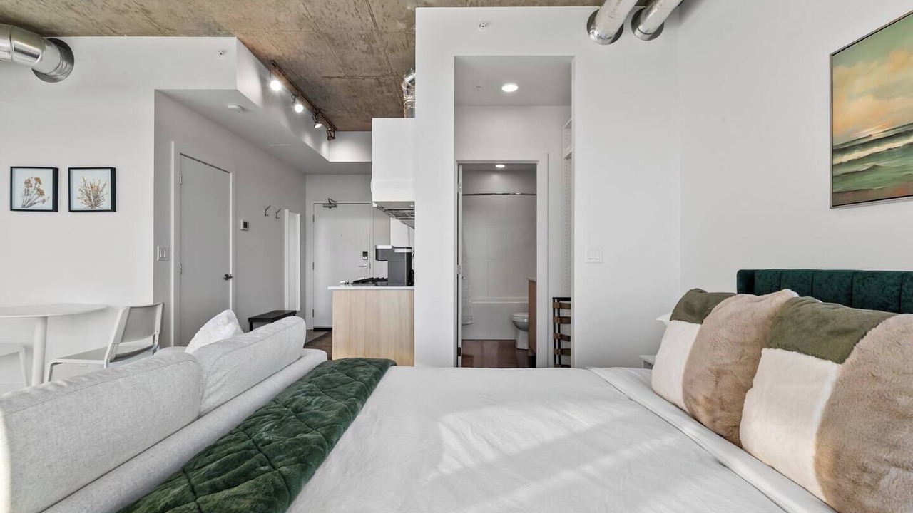 Photo of Bedroom in Connaught