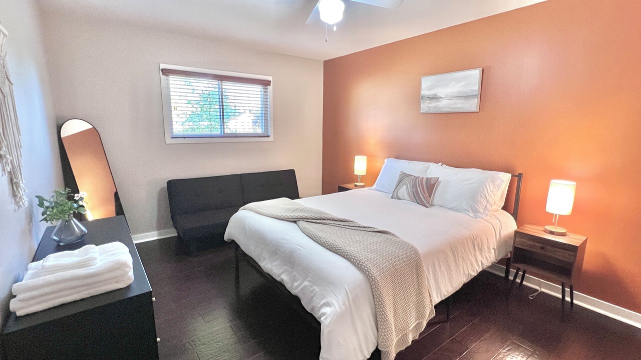 Photo of Bedroom in Champaign