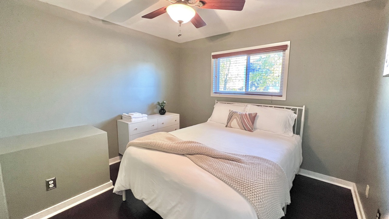 Photo of Bedroom in Champaign