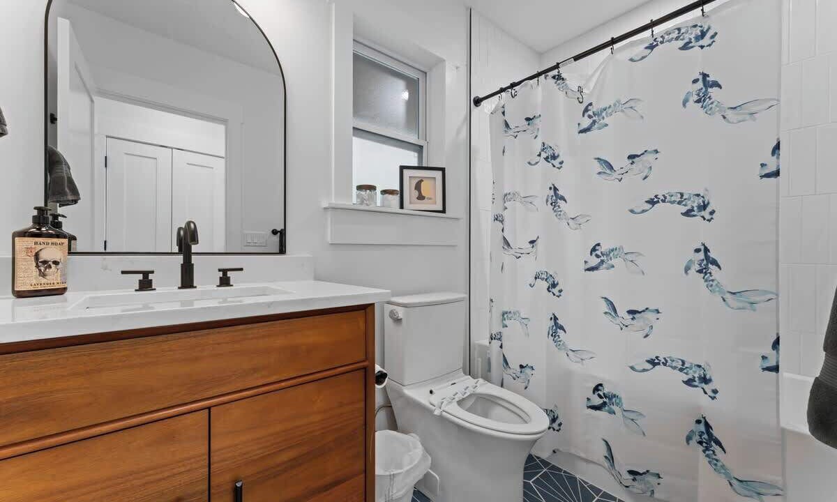 Photo of Bathroom in Orange Park