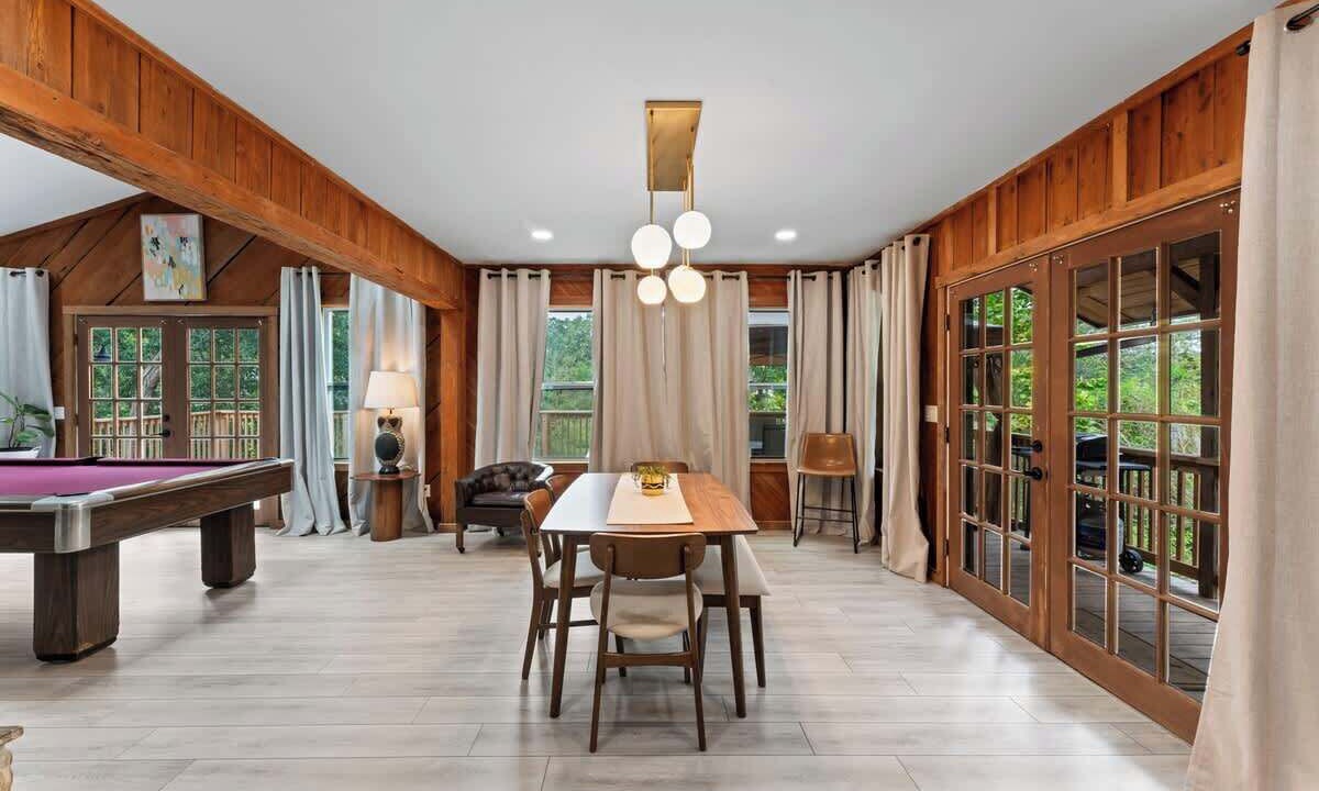 Photo of Bedroom in Orange Park