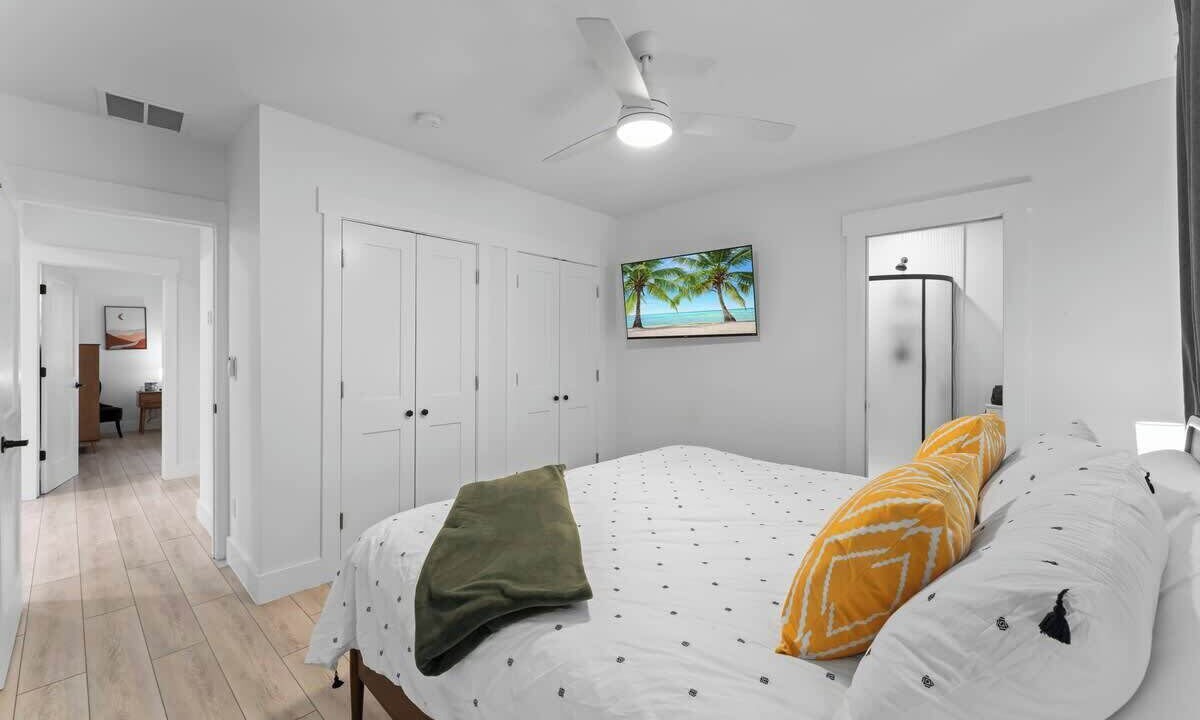 Photo of Bedroom in Orange Park