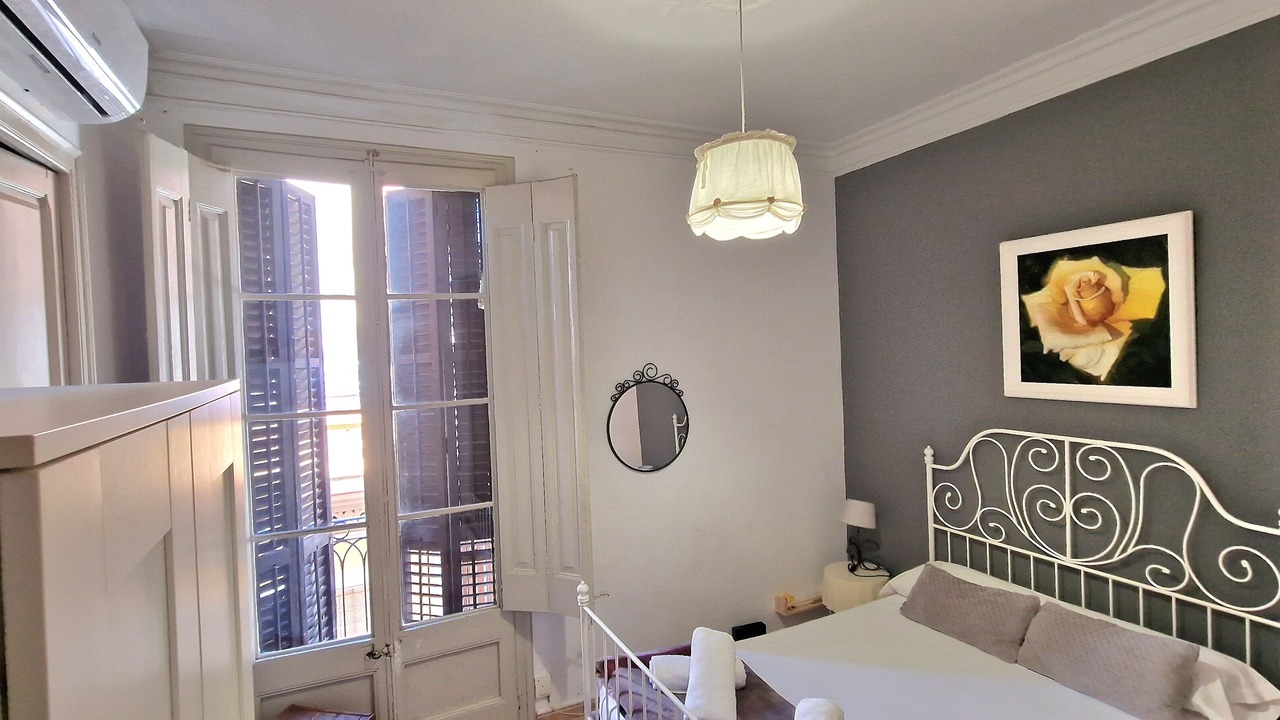 Photo of Bedroom in la Vila de Gracia