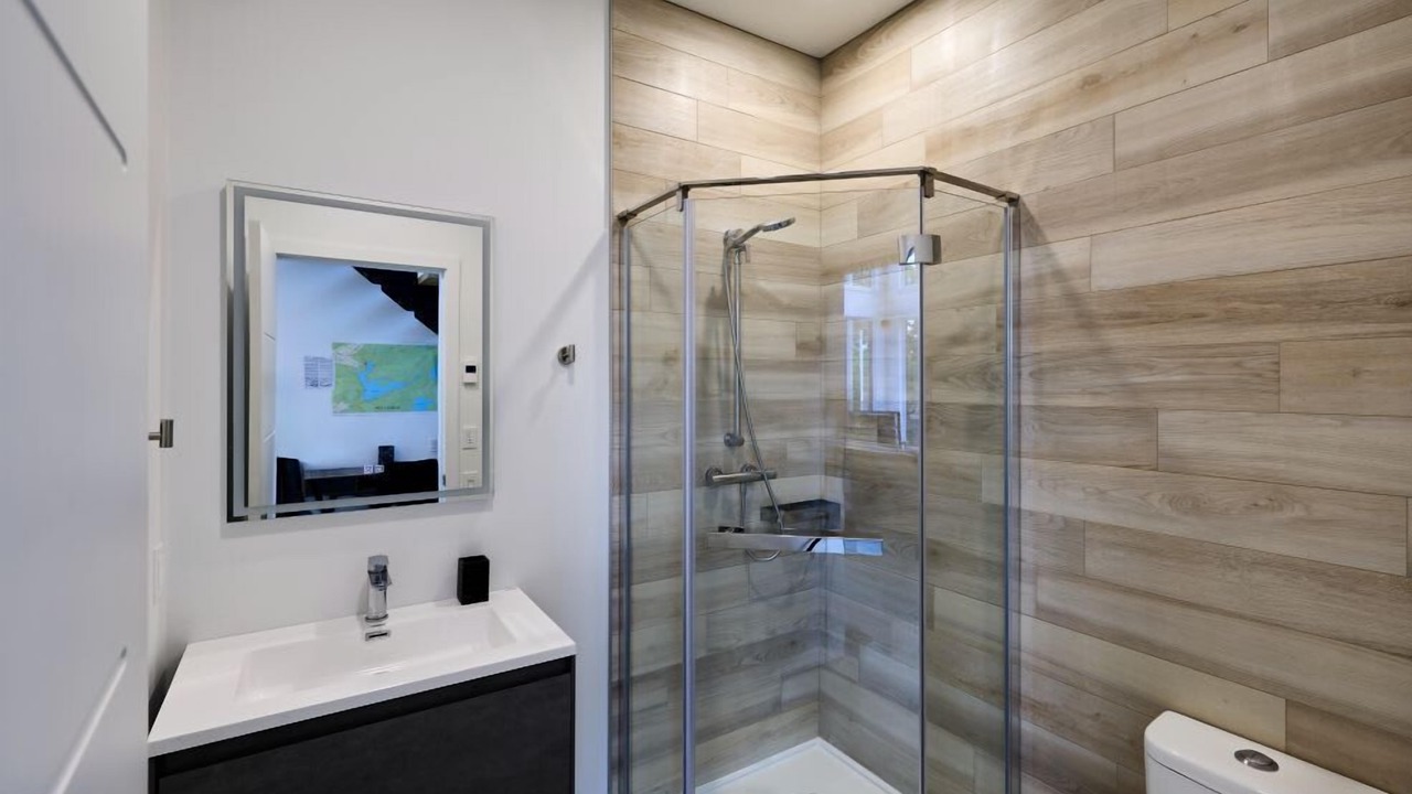 Photo of Bathroom in Saint-Jean-des-Piles