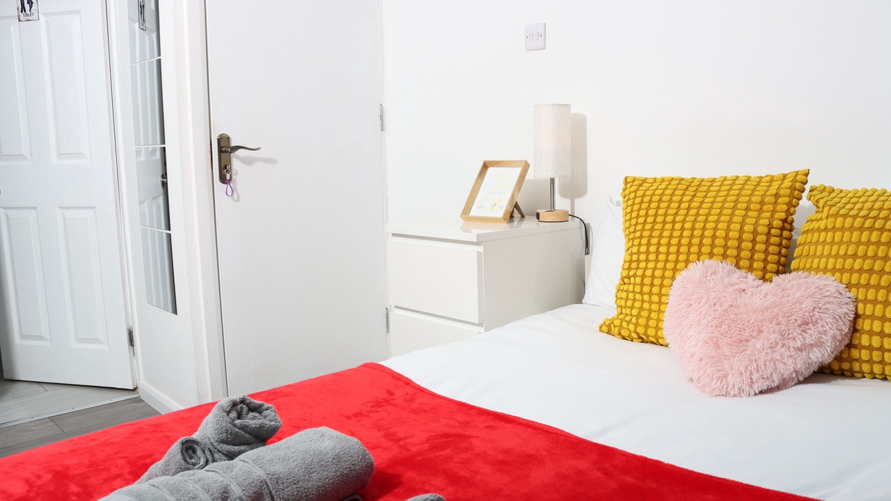 Photo of Bedroom in Finsbury Park