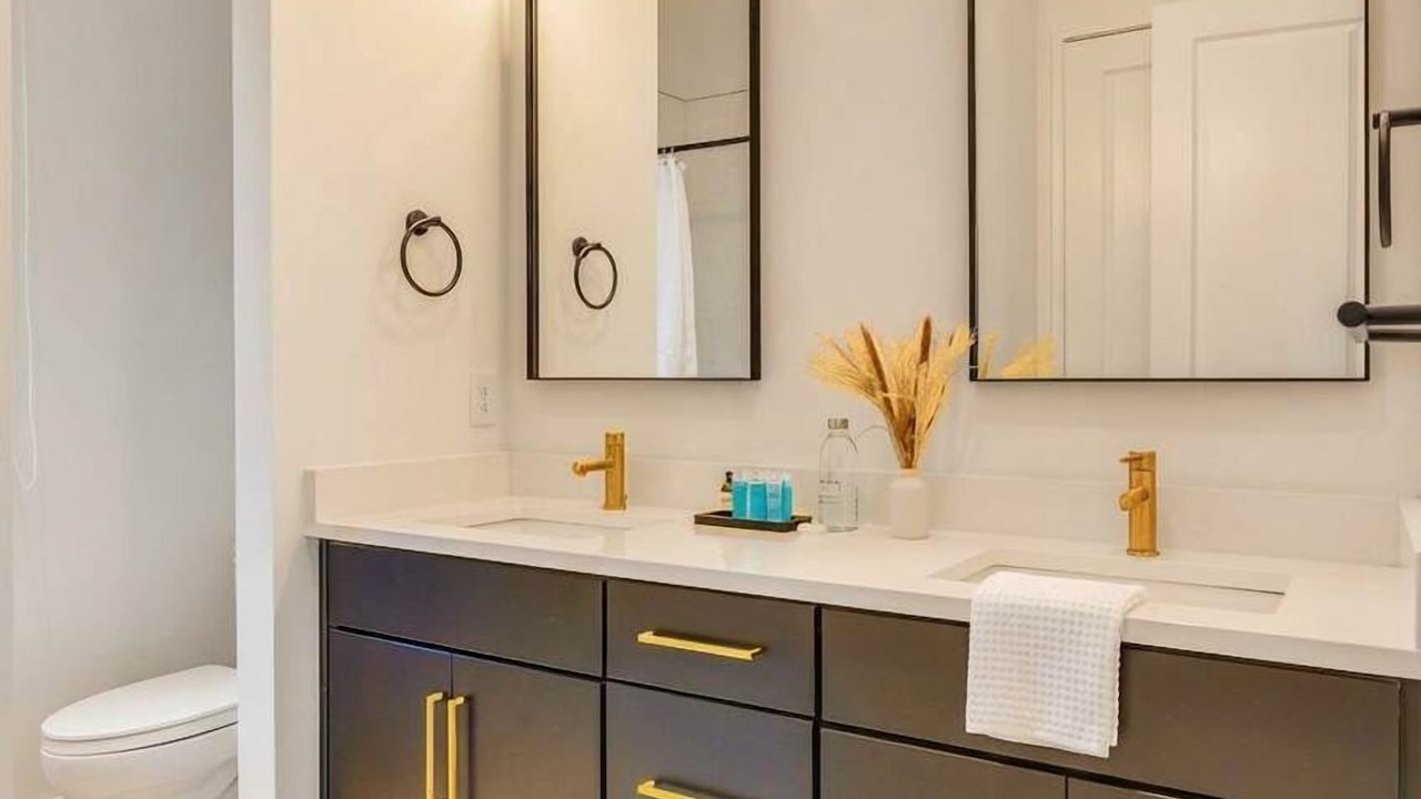 Photo of Bathroom in Katie Hill Neighborhood