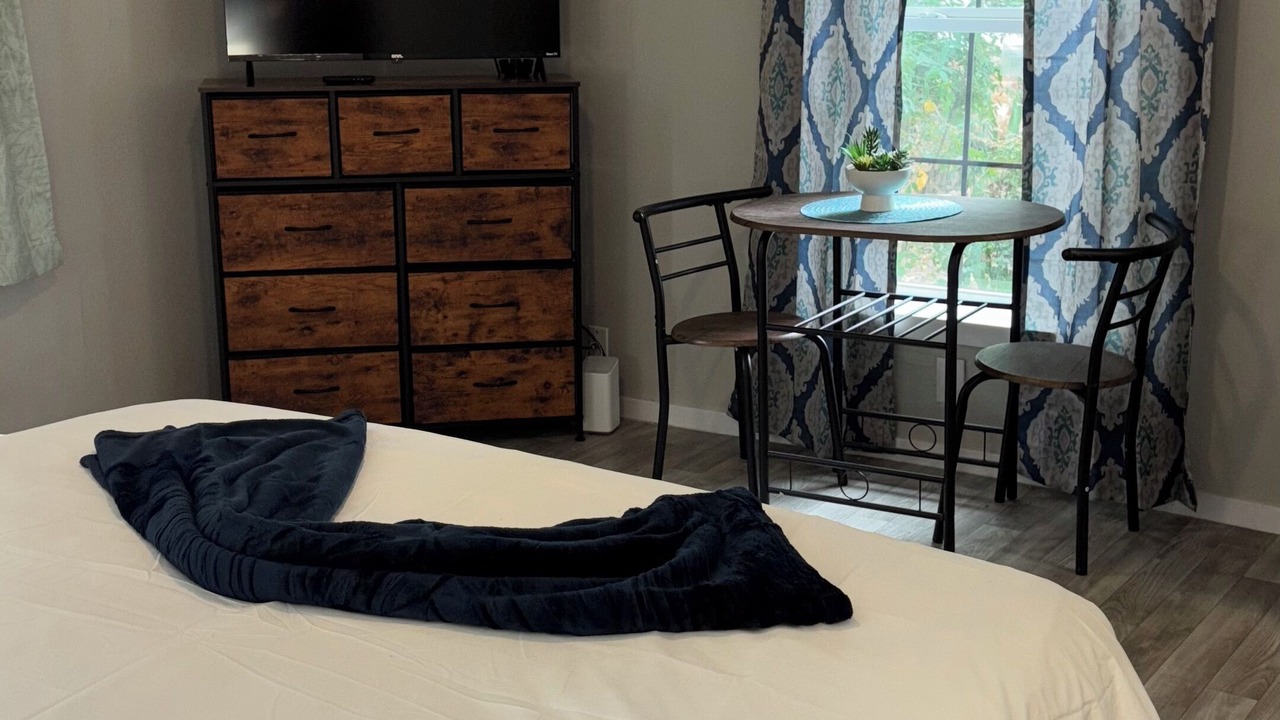 Photo of Bedroom in Highland Historic District