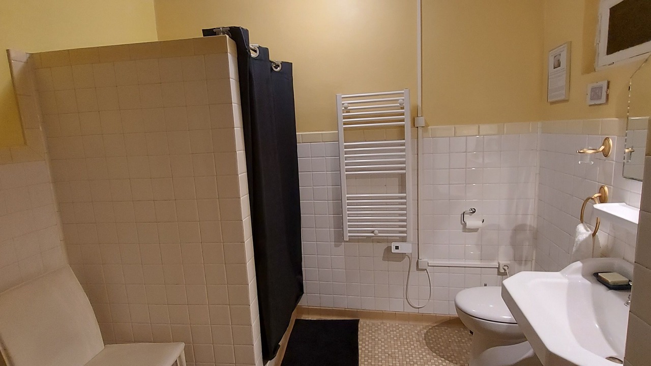 Photo of Bathroom in Lavelanet