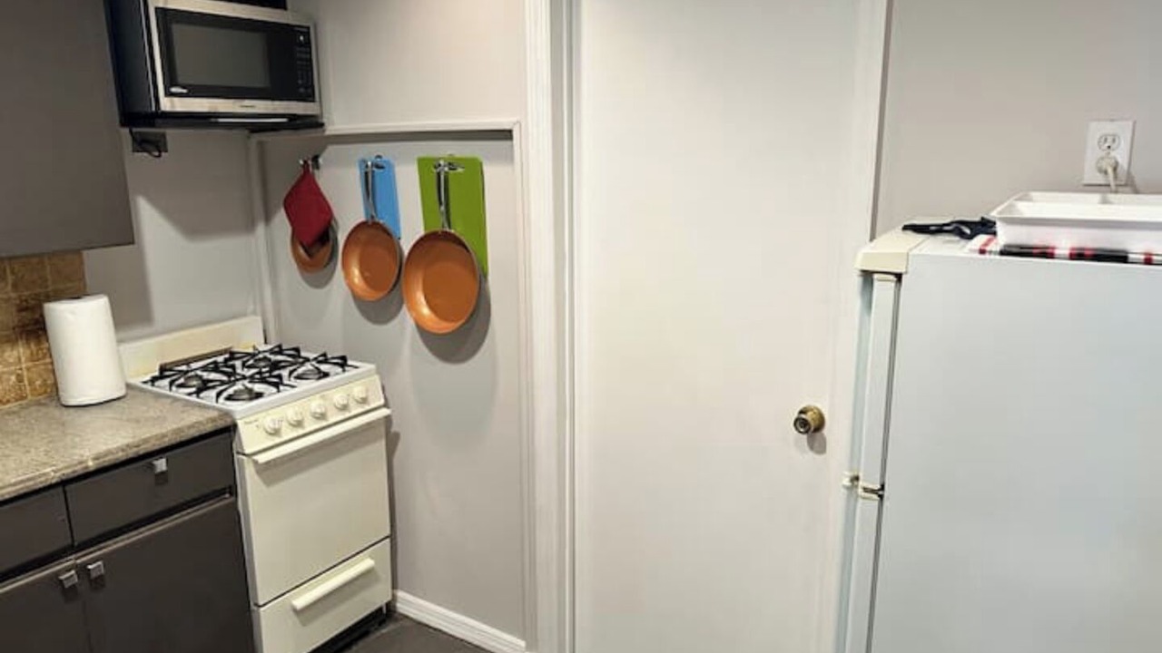 Photo of Kitchen in Guttenberg