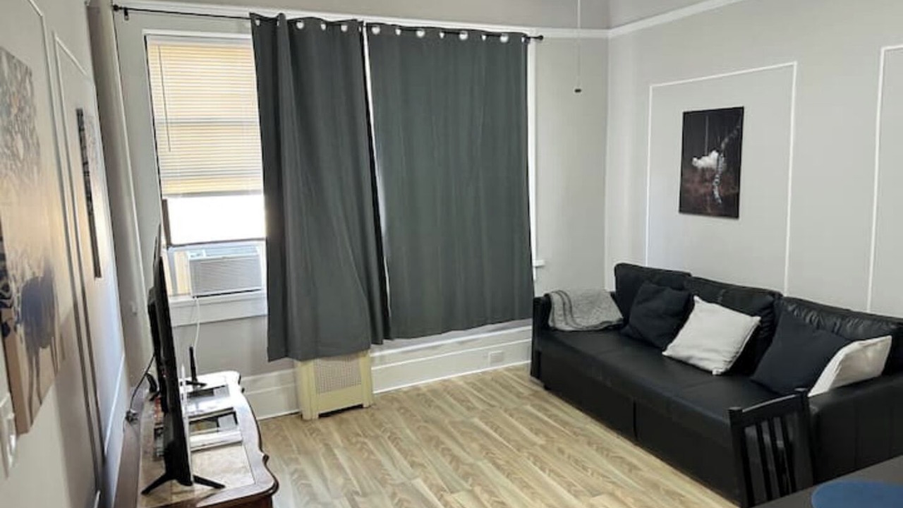 Photo of Livingroom in Guttenberg