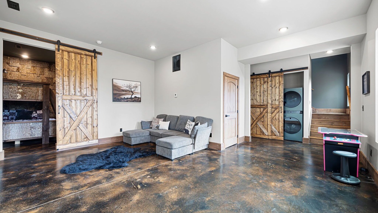 Photo of Others in Blue Ridge