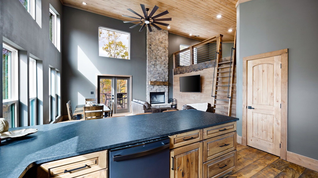 Photo of Others in Blue Ridge