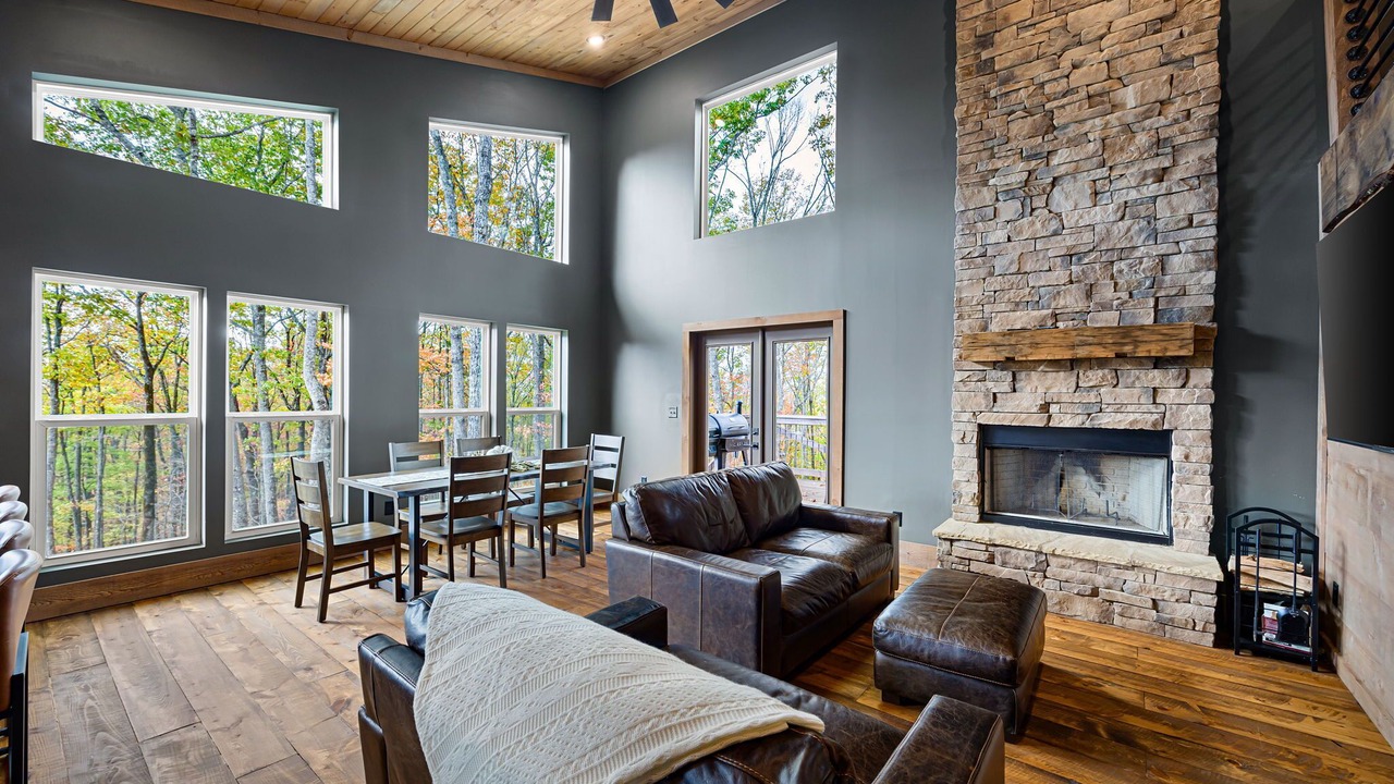 Photo of Livingroom in Blue Ridge