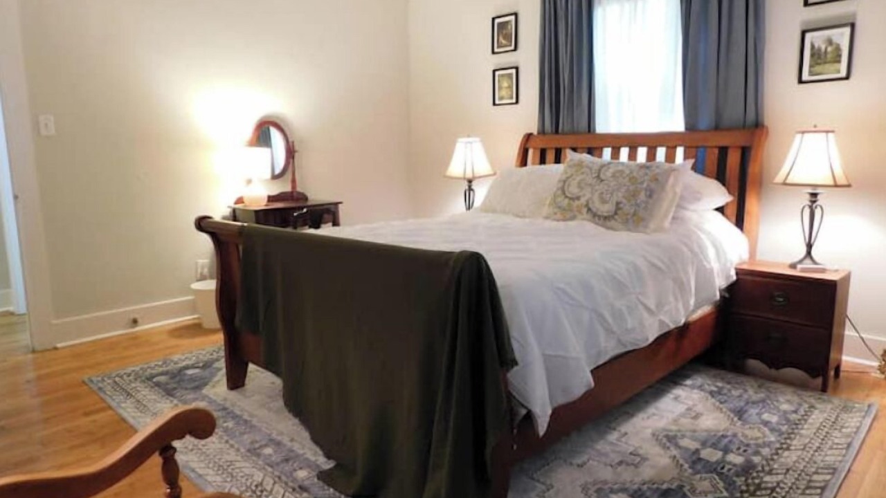 Photo of Bedroom in Decatur