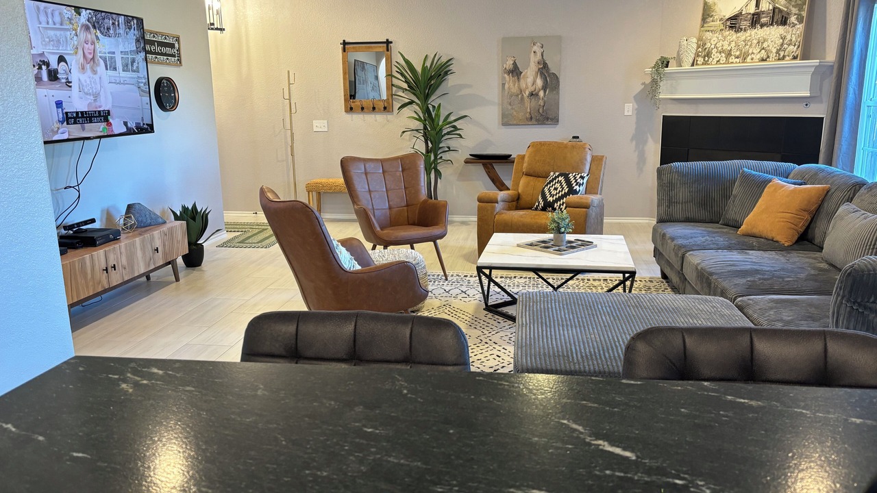 Photo of Livingroom in Oklahoma City