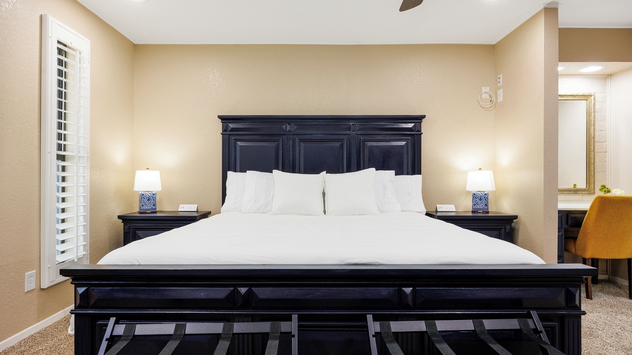 Photo of Bedroom in Horizon City
