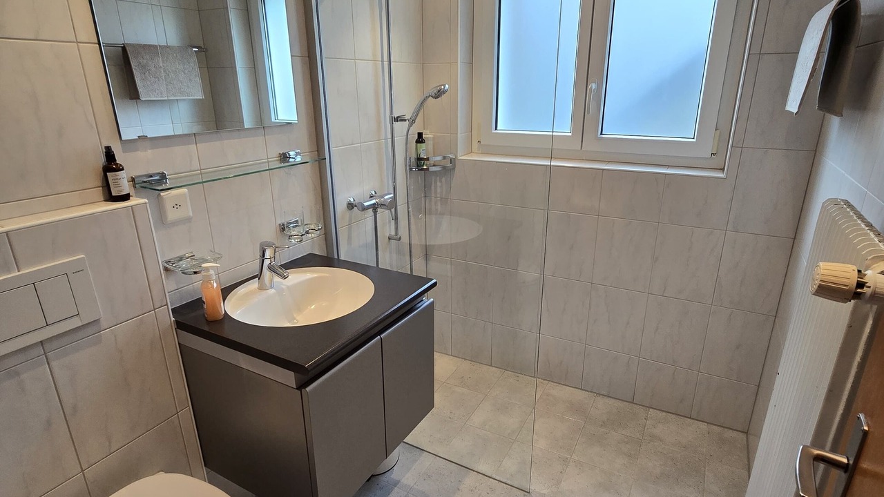 Photo of Bathroom in Tujetsch