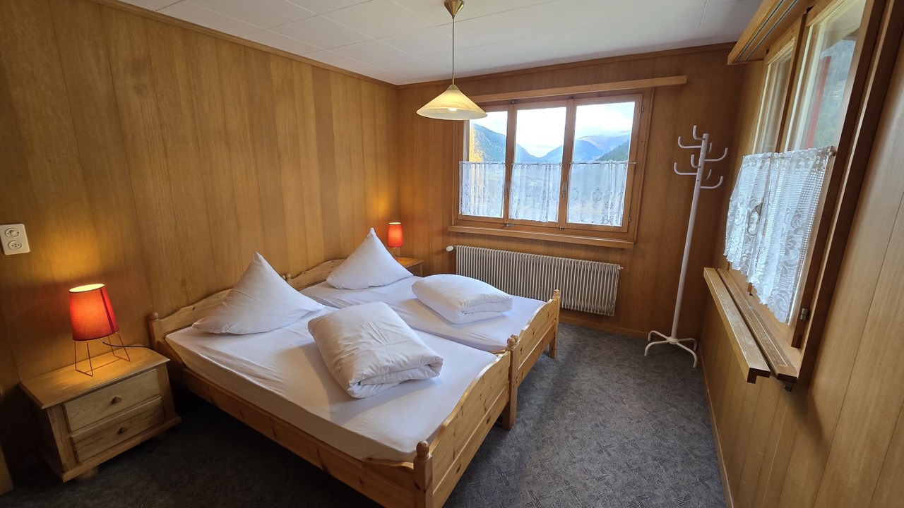 Photo of Bedroom in Tujetsch