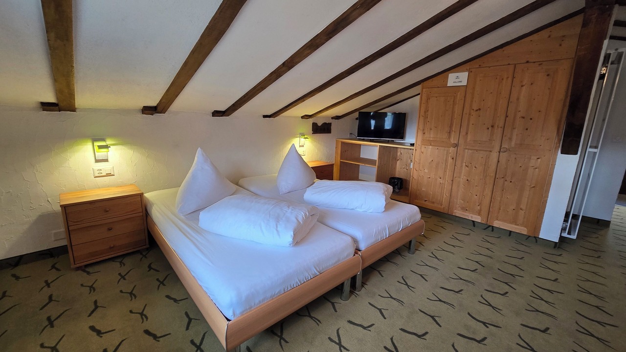 Photo of Bedroom in Tujetsch