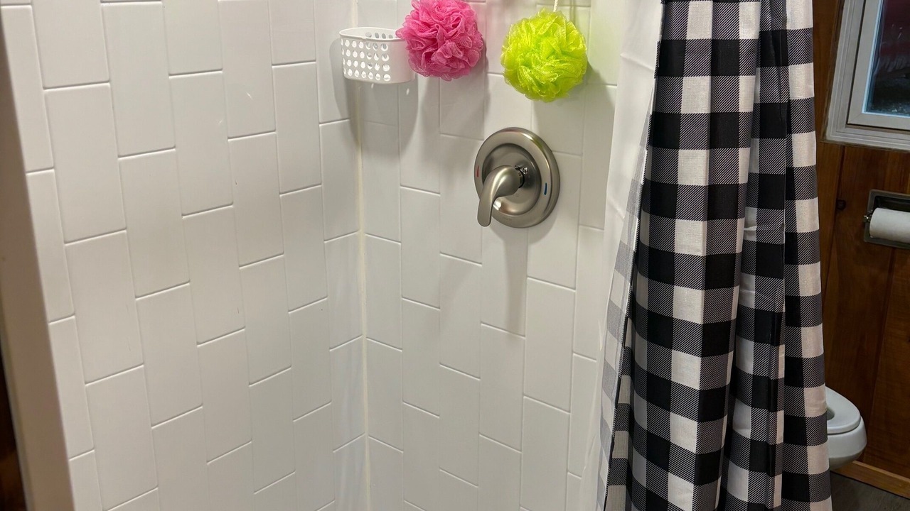 Photo of Bathroom in Abbot
