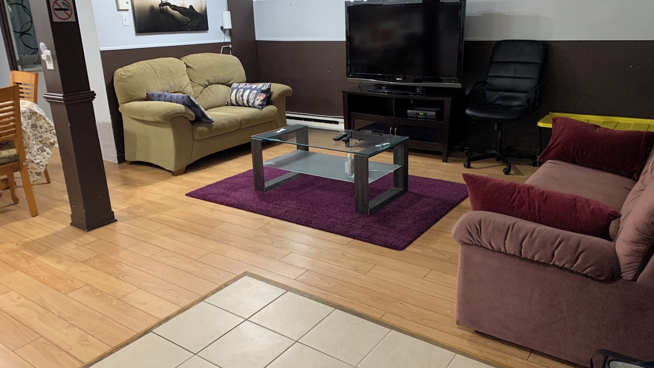 Photo of Livingroom in Longueuil